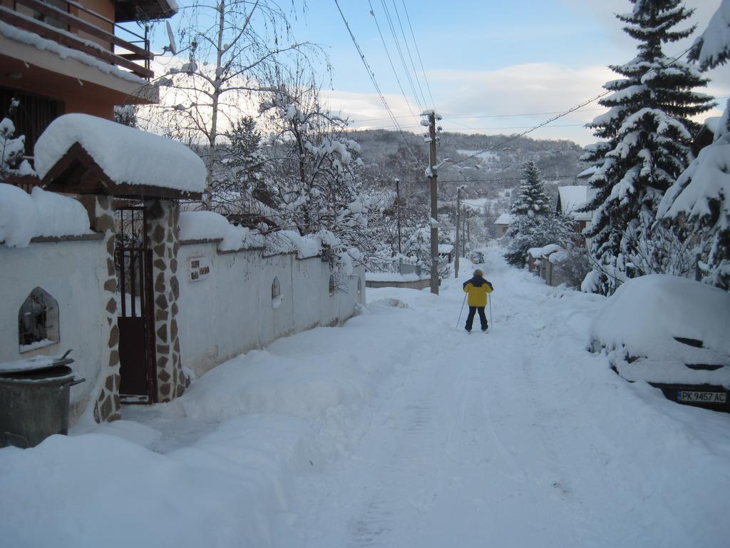 Hadjibulevata Guest House Kovachevtsi Dış mekan fotoğraf